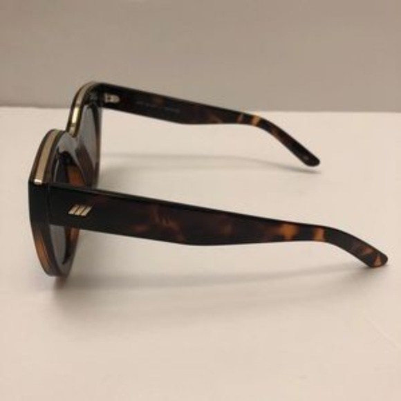 NWOT Le Specs Air Heart Sunglasses Tortoise - Picture 7 of 8
